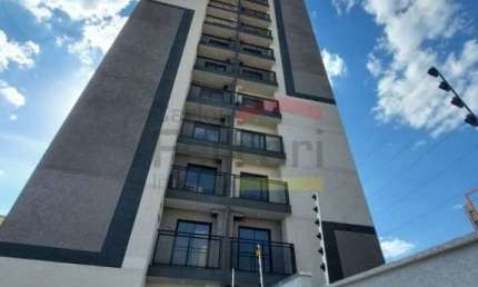Apartamento 2  dormitórios próximo ao metro Parada Inglesa