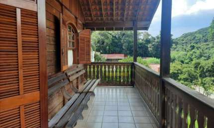 Casa no Alpes da Cantareira - 230,30 m2 - 6 vagas - Com vista espetacular