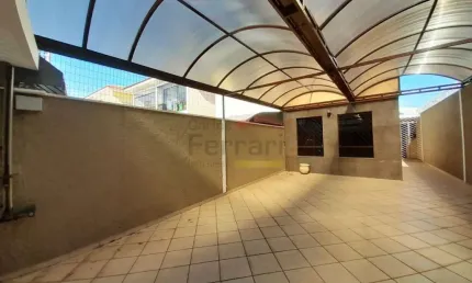 sobrado com 3 dormitórios ,1 suite, salão de festas,Jardim Bibi, 3 vagas .