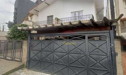 Casa  03 quartos, 2 vagas  - no bairro Cambuci/Aclimação - Ótima localização.