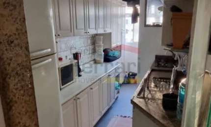 Apartamento a venda, Irmãos Arnoni, 02 dormitórios, 01 vaga livre  e numerada,