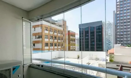 Apartamento  - 03 quartos , 2 vagas  Rua Martiniano de Carvalho,  Próximo a av Paulista
