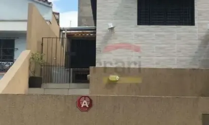 Casa comercial com 1 sala para alugar na Rua Engenheiro Mariano Jathay Ferraz, 105, Santa Teresinha, São Paulo