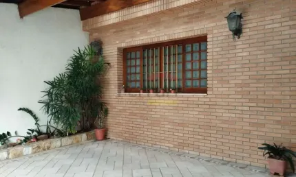 Casa com 2 quartos à venda na Rua Hortênsia, 230, Santa Teresinha, São Paulo