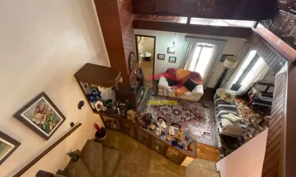 Oportunidade Única: Sobrado com piscina para locação nos Pés da Serra da Cantareira