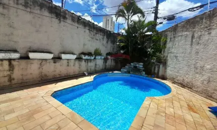 Sobrado em condomínio fechado . Vila Guiiherme.3 dormitorios, 2 vagas cobertas.