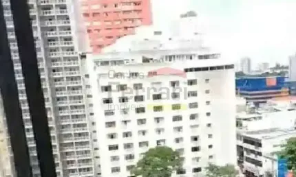 Apartamento com  49m²  - próximo do metrô Liberdade à 500 metros.