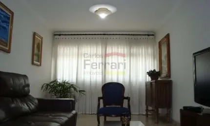 Sobrado á venda na  vila paulicéia - 3 quartos e 6 vagas - aceita permuta