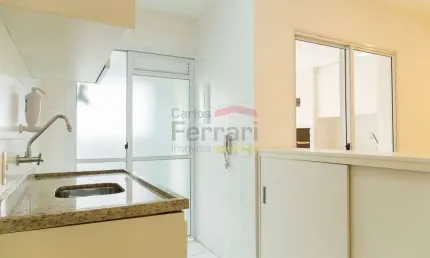Apartamento com vaga e varanda com churrasqueira perto de metrô