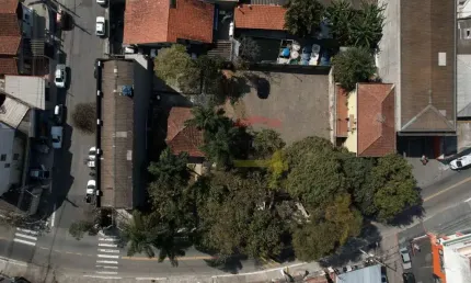 Terreno de 994m² à venda no Pé da Serra da Cantareira!!