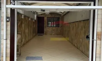Sobrado no tremembé, 2 dormitórios e 2 vagas de garagem coberta.