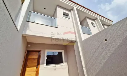 Sobrado na Vila Constança, com 3 quartos e 1 vaga de garagem