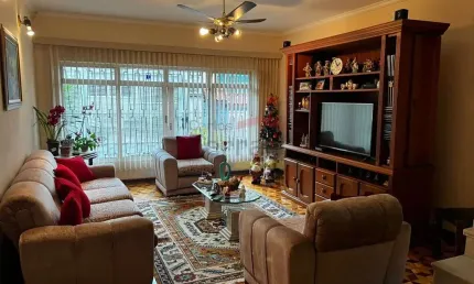 Casa com 3 quartos à venda na Rua Brás da Costa Rubin, 54, Jardim Picolo, São Paulo