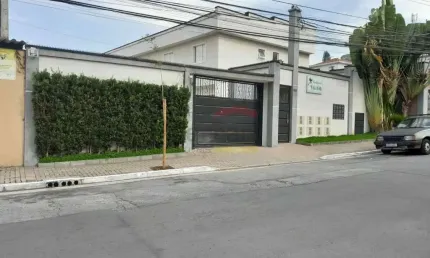 Excelente sobrado com 75m2 ao lado da Serra da Cantareira e dentro de Condomínio Fechado !