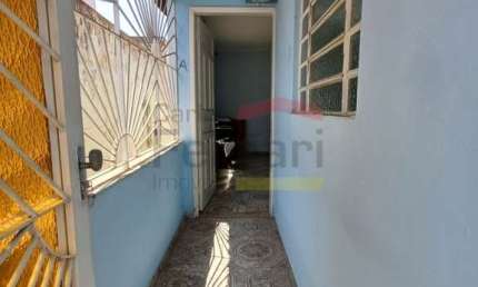 São 2 casas  térrea no mesmo terreno na Vila Gustavo