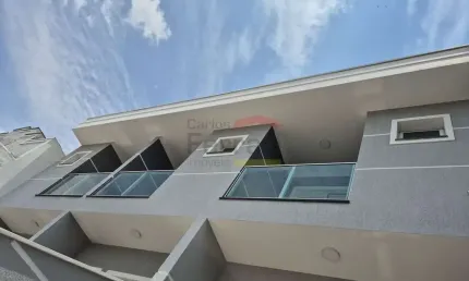 Sobrado na Vila Mazzei, com 3 quartos, próximo ao Metrô Shopping Tucuruvi