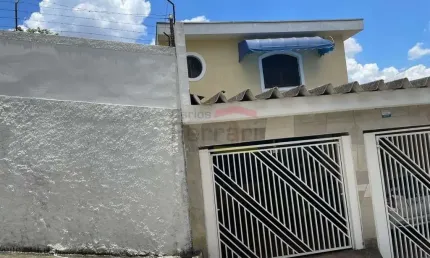 Vila Aurora (Zona Norte), locação d casa térrea de 35 m². Há 50 metros da Avenida Água Fria !