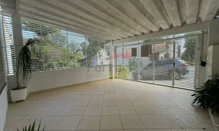 Sobrado à venda com 3 dormitórios e 2 vagas no Tucuruvi