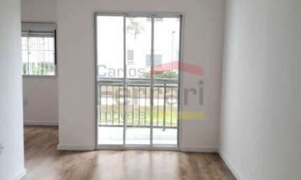 Apartamento térreo á venda na Vila Guilherme - 2 quartos e uma vaga