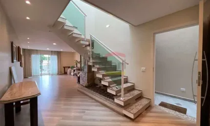 Casa com 3 quartos à venda na Rua Nabuco de Araújo, 176, Vila Mariza Mazzei, São Paulo