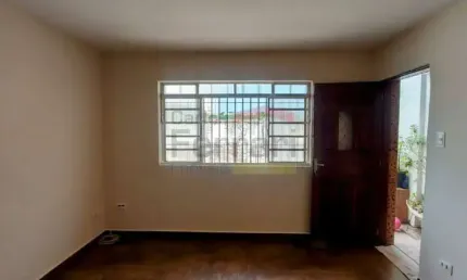 Casa assobradada à venda no Tucuruvi, 900m do metrô Tucuruvi/Shop. Tucuruvi