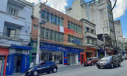 Prédio comercial à venda com loja e salas locadas em Santana