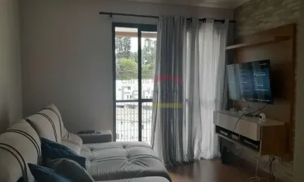 Apartamento a venda, Vila Santos, 03 dormitórios, 01 vaga, varanda,
