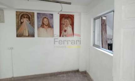 Locação, Jardim do Colégio zona norte, salão de 64 m² com banheiro. Fácil acesso à ruas e avenidas.