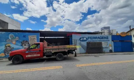 Área de 714 m² próxima ao shopping santana park com possibilidade de ampliação.