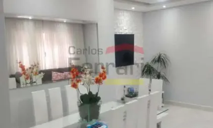 Sobrado em condomínio fechado na Vila Maria Alta com 3 dormitórios sendo 1 suíte e 4 vagas