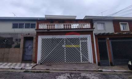 Sobrado Espaçoso e Bem Localizado na Vila Dom Pedro II!