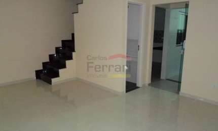 Sobrado novo em condomínio em Santana, 3 dormitórios, sendo 1 suíte e 2 vagas, próximo  Braz Leme