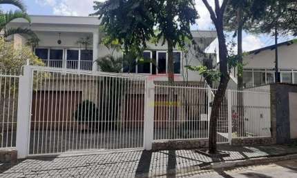 Casarão no Barro Branco, Local Nobre, Travessa da Avenida Nova Cantareira