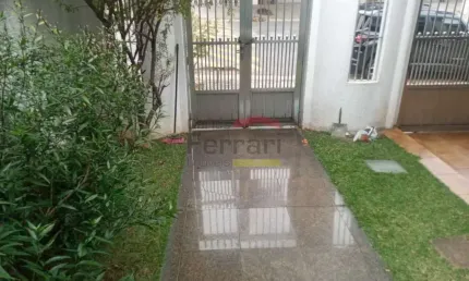 RARIDADE !!!! CASA TOTALMENTE TÉRREA NO JD. FRANÇA !!!