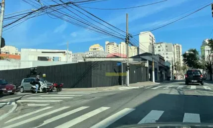 Área/terreno 1.166 m² Santana esquina  Rua Alfredo Pujol X Rua Carlos Escobar