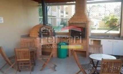 Apartamento no Imirim com 2 dormitórios e 1 vaga. Condomínio com lazer.