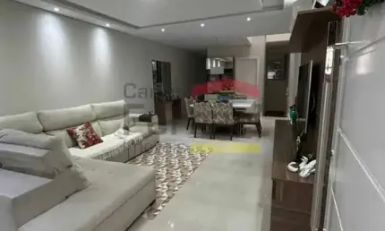 Casa à venda na Rua Piracanguá, 46, Jardim São Paulo (Zona Norte), São Paulo