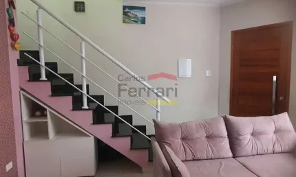 SOBRADO EM CONDOMÍNIO FECHADO COM 2 SUÍTES, 1 VAGA DE GARAGEM + 1 VAGA PARA MOTO