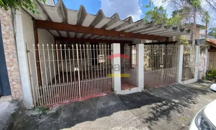 Casa com 3 quartos à venda na Rua Antônio Augusto Queiroga, 85, Vila Serralheiro, São Paulo