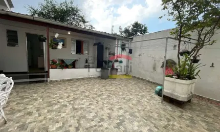 Casa com 4 quartos à venda na Rua Santo Egídio, 117, Santa Teresinha, São Paulo