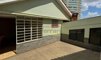 CASA TÉRREA - SANTANA - 3 SUÍTES. 5 VAGAS. 240 M2 - ISOLADA