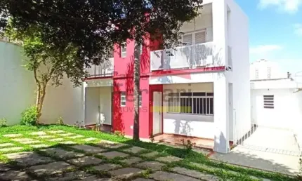 OPORTUNIDADE IMPERDÍVEL! IMÓVEL COMERCIAL PARA LOCAÇÃO EM LOCALIZAÇÃO PRIVILEGIADA!