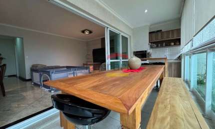 Apartamento à venda com 3 suítes e 3 vagas na Água Fria