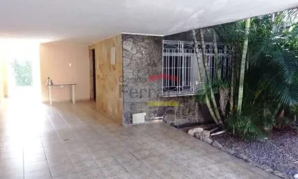 Casa com 3 quartos para alugar na Rua Francisco Zanela, 74, Vila Constança, São Paulo