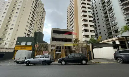18 Apartamentos , 9 duplex e 9 comum , com 2 dormitórios cada