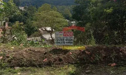 Terreno de 300 m² na Serra da Cantareira. Próximo ao restaurante Velhão,n a curva do S.