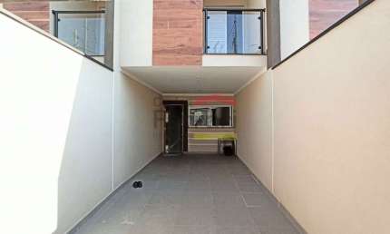 Sobrado Novo para Locação no Jardim Paraíso - 135m² | 3 Suítes | Acabamento de Alto Padrão