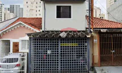 Casa com 3 quartos para alugar na Rua Jupiá, 51, Santa Teresinha, São Paulo