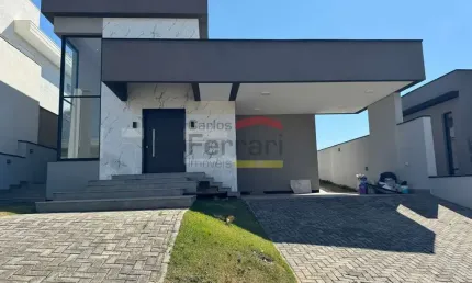 Casa térrea à venda com 3 suítes no Figueira Garden, em Atibaia