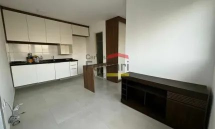 Studio reformado com armários planejados a 700m do metrô jardim são paulo - pronto para morar!